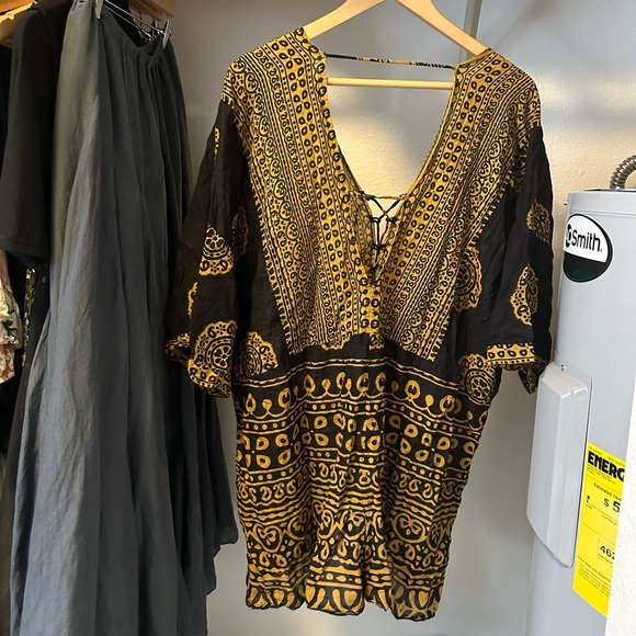 Free People Intimately Easy Day Romper Small Sheer Delicate Summer Lounge - Picture 2 of 3